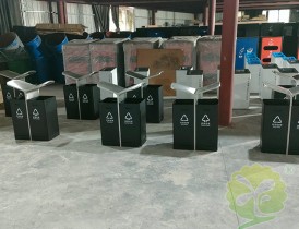 深圳海天學(xué)校噴粉分類(lèi)垃圾桶案例